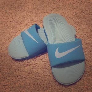Girls Nike Slides